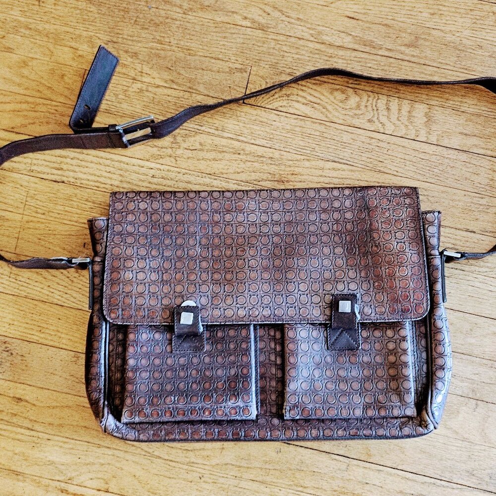 Salvatore Ferragamo Vintage Gamma Messenger Bag Embossed Leather Gancini Logos